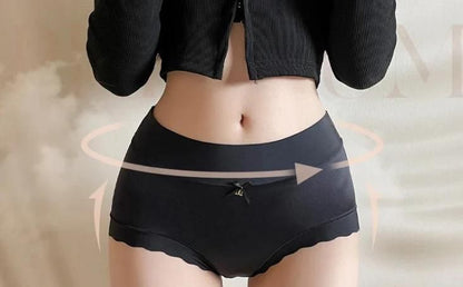 💖 Satin Ice Silk Seamless Panties (Pack of 1)